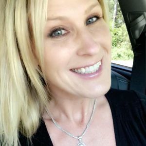 Meet your Posher, Stacy